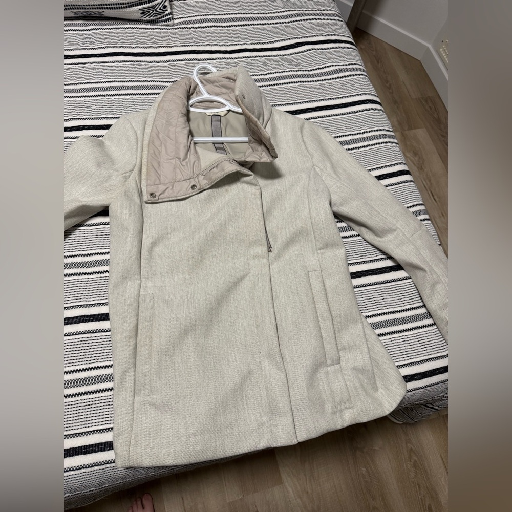 Lululemon Jacket
